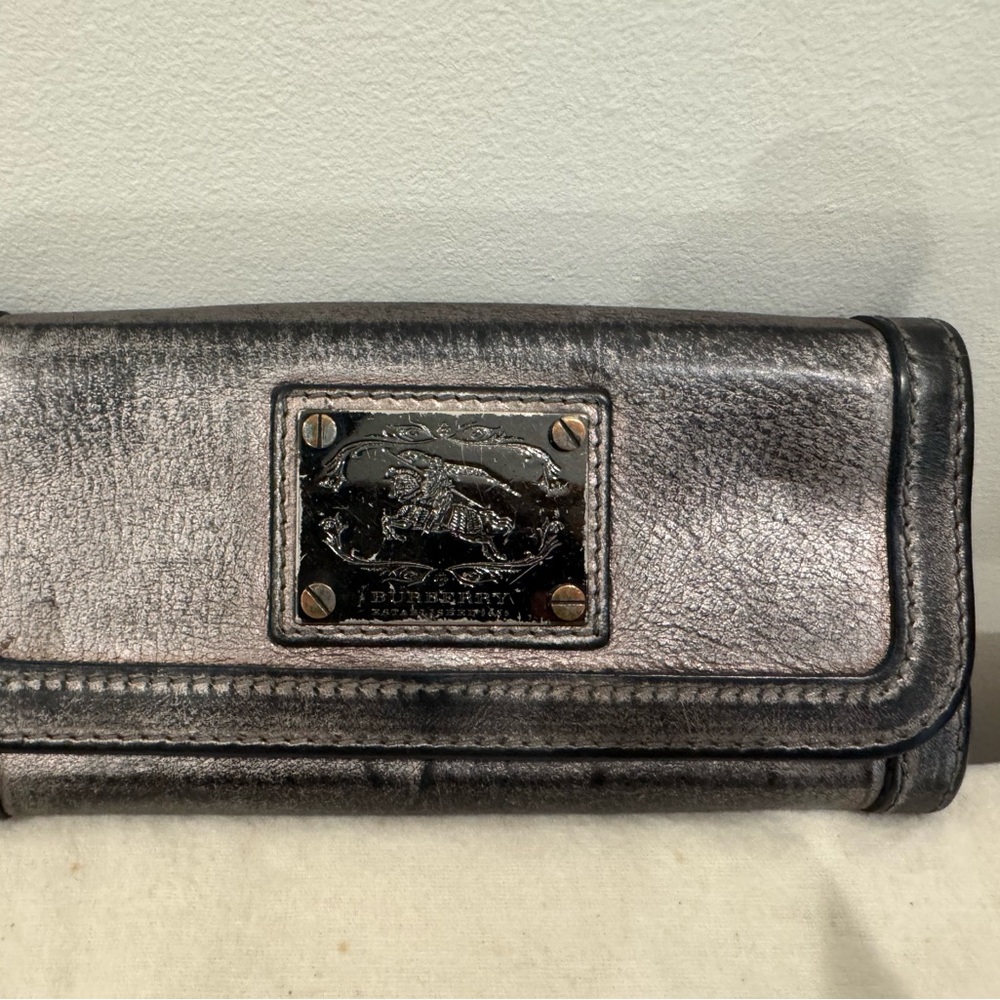 Burberry Silver leather Wallet with Logo Plaque